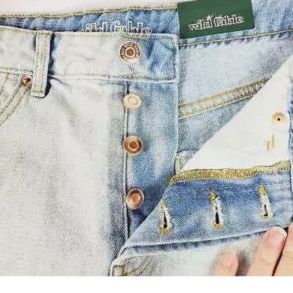 Women’s high-rise frayed hem jean short wild fabl - Picture 5 of 8